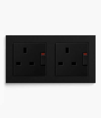 E2 Classic Black Double Switched