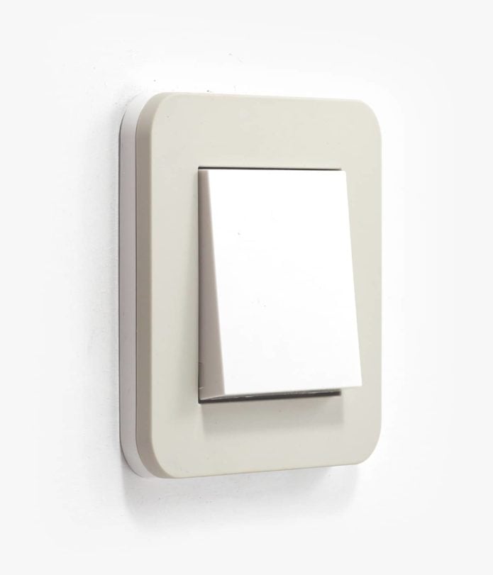 GIRA E3 Sand/White light switch