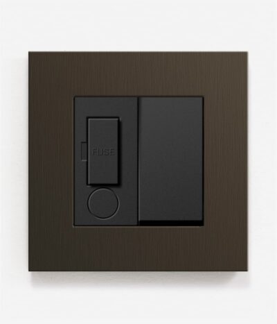 Esprit Dark Bronze Switched Fused Spur