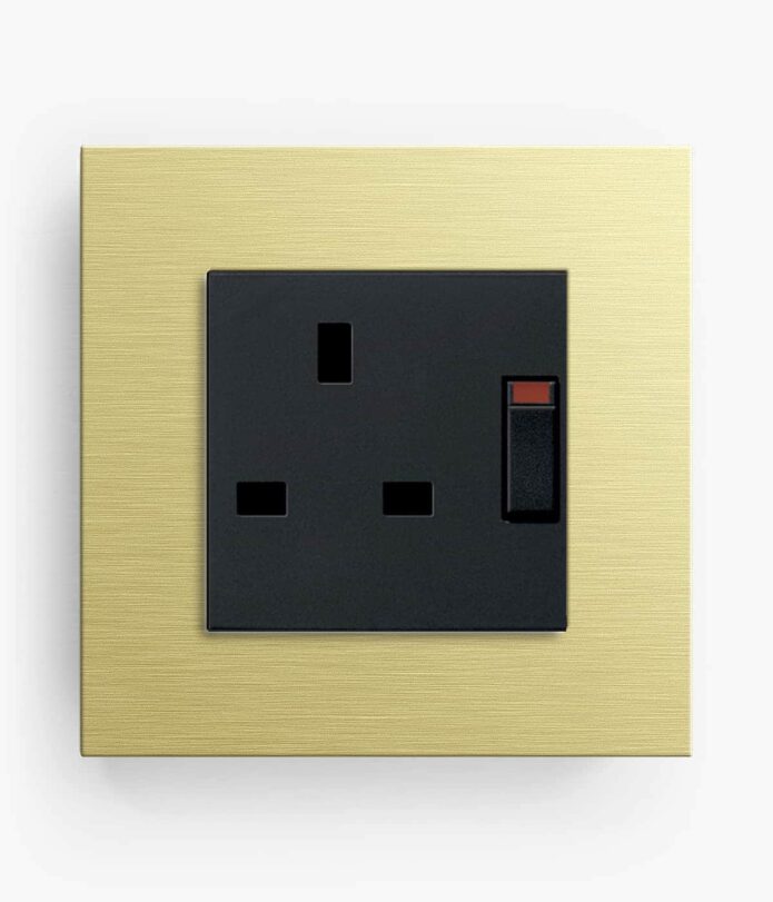GIRA Esprit Gold plug socket