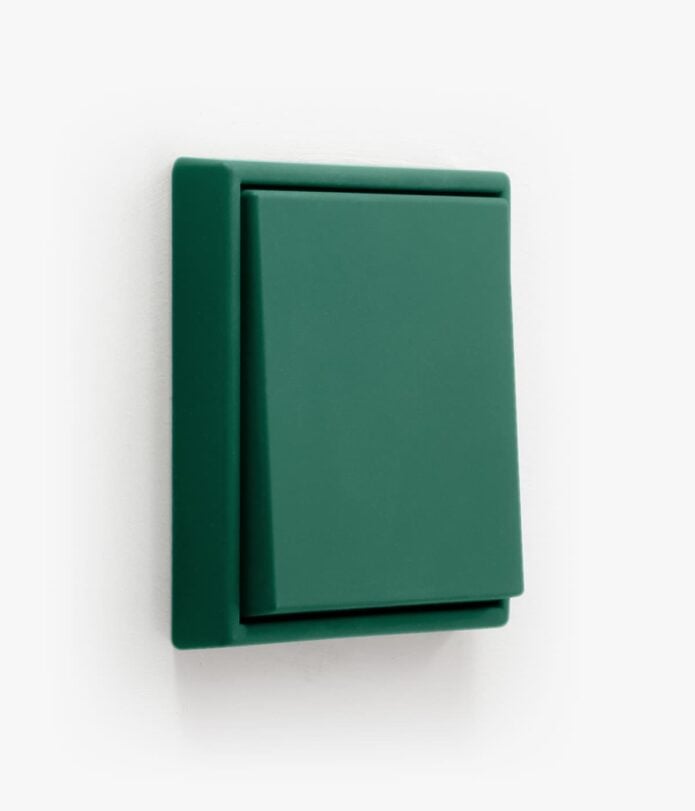 Jung Les Couleurs de Le Corbusier 32040 green light switch