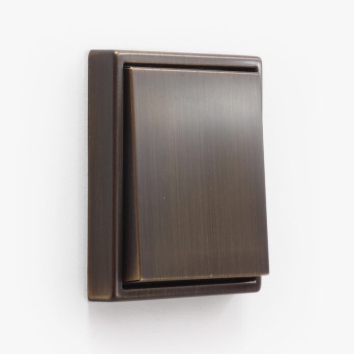 100-LS990LUX-AB-00-45A-light