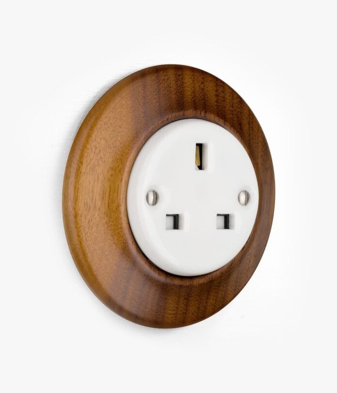 Katy Paty Roo American Walnut wooden plug socket