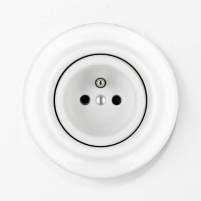 Katy Paty Roo Alba French plug socket