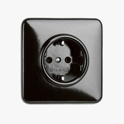 Bakelite EU Socket, square backplate